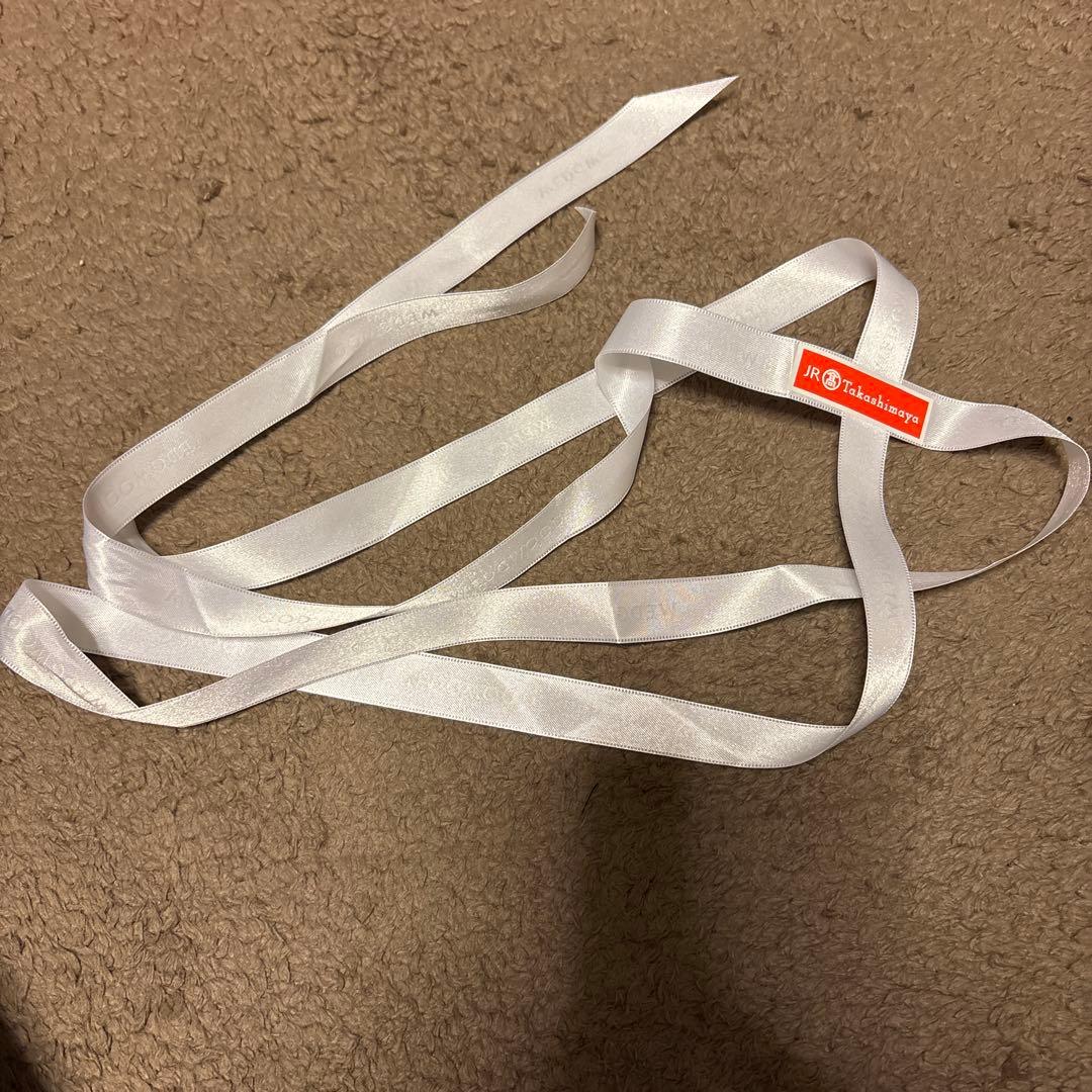 ウェッジウッド クリスマス ホリデイ スノーグローブ（スノードーム） 2024