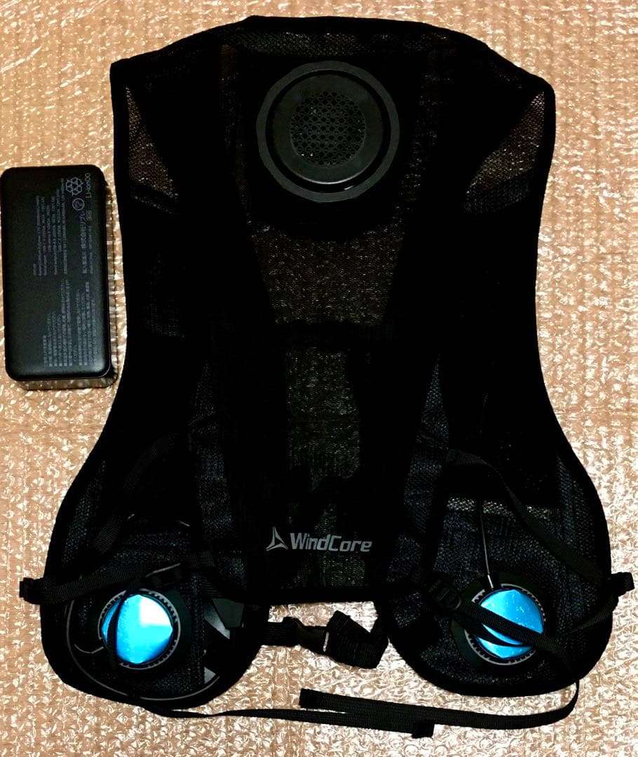 ワークマン冷暖房服 ウィンドコアアイス×ヒーター ペルチェベストPRO