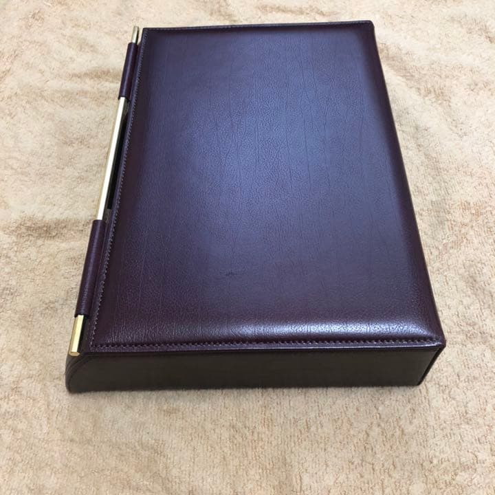 本革製　卓上小物入れ　KONOIKE