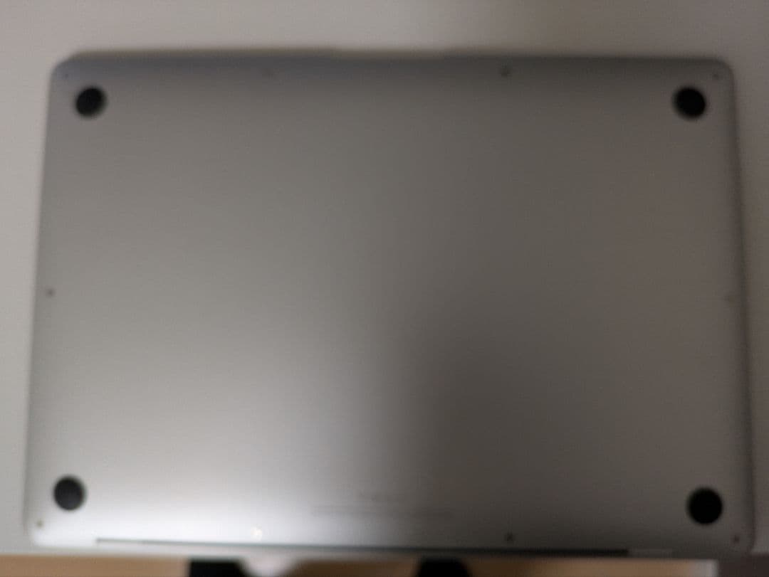 M1Macbook Air シルバー メモリ8GB 256GB 外箱あり