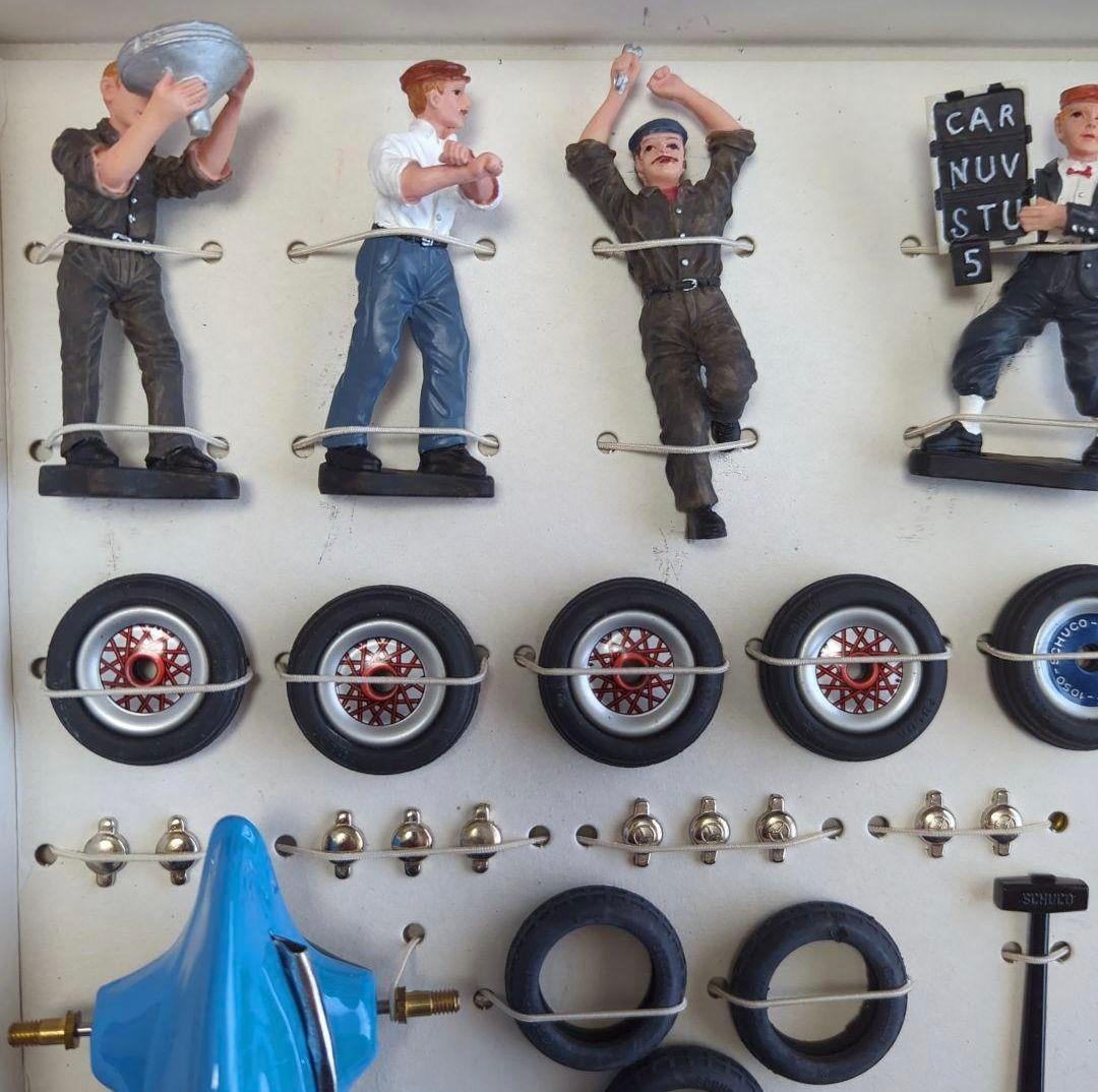 【希少！】シュコー メルセデスベンツとアウトウニオンの2台+フィギュア6体セット