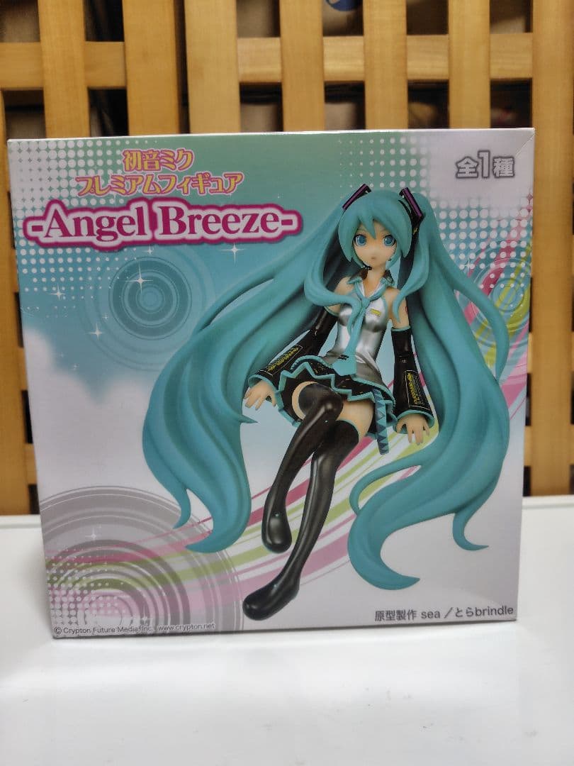 初音ミク プレミアムフィギュア -Angel Breeze-