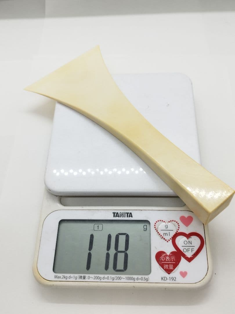 三味線 撥 バチ  カバー付き 天然素材　和楽器 弦楽器 重さ約　118g