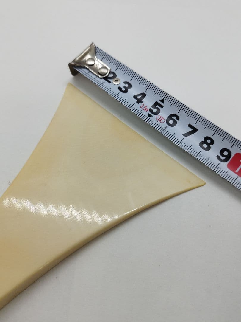 三味線 撥 バチ  カバー付き 天然素材　和楽器 弦楽器 重さ約　118g