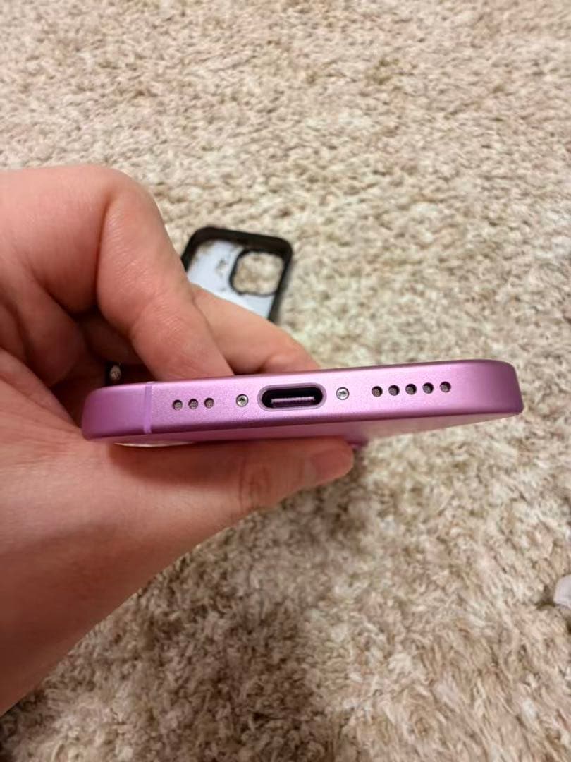 美品iphone16 simフリーCASETiFY ケース付き