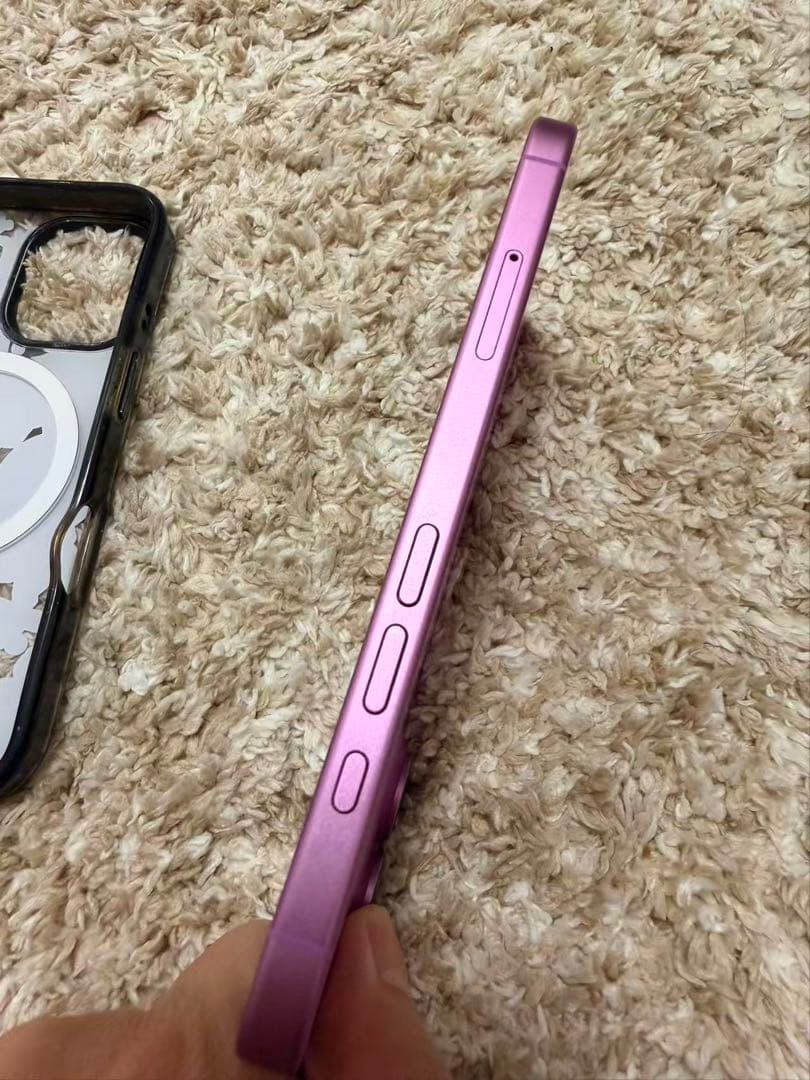 美品iphone16 simフリーCASETiFY ケース付き