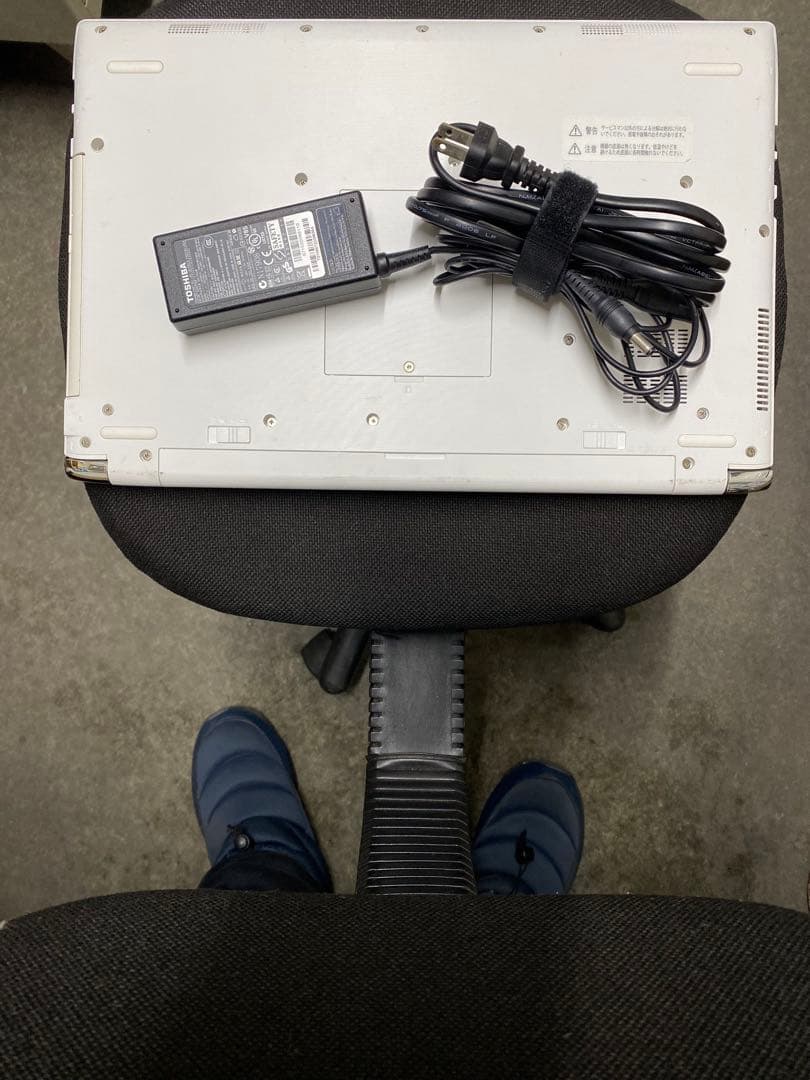 dynabook Corei7 AZ65/BG SSD128 8GB 第6世代