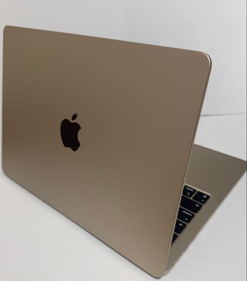 MacBook Air M4 13インチ 16GB 256GB スターライト