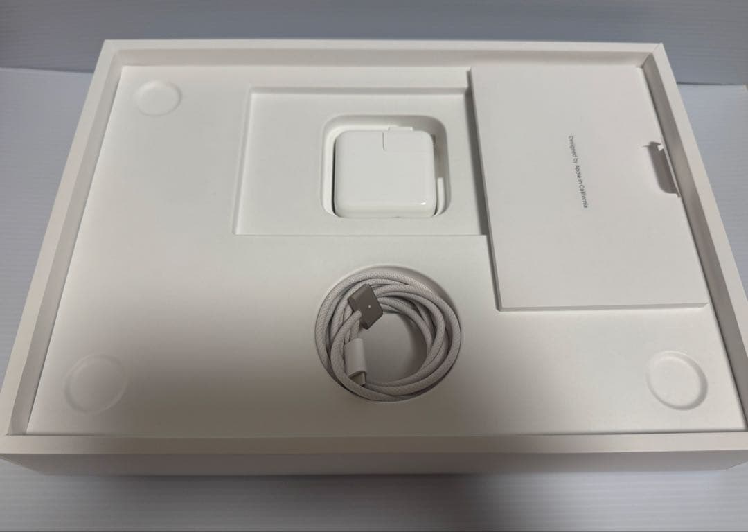 MacBook Air M4 13インチ 16GB 256GB スターライト