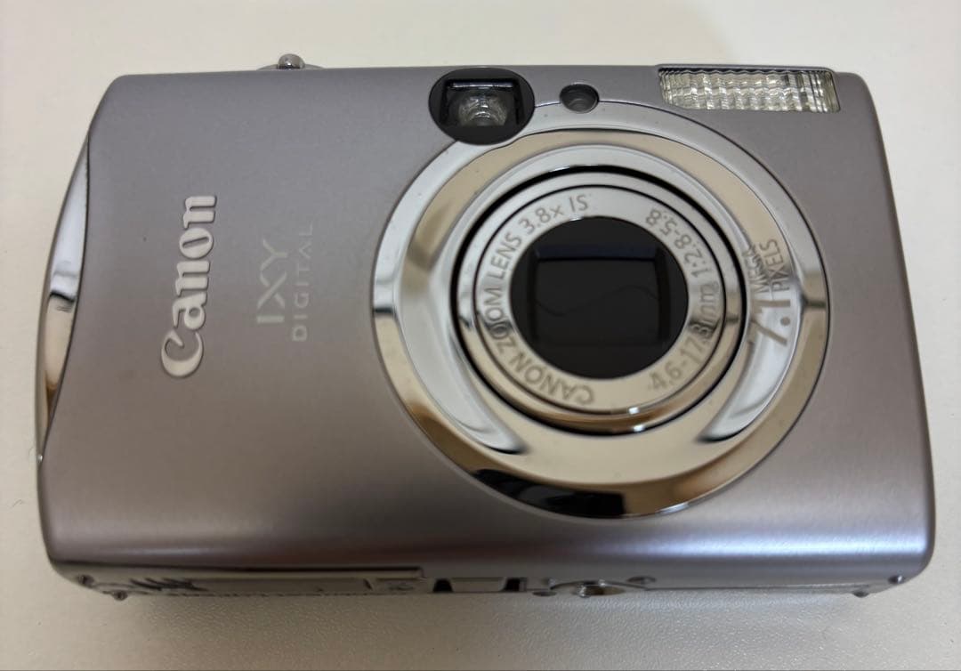 Canon IXY 900 IS デジタルカメラ
