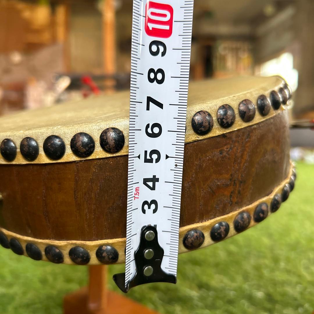 和太鼓　平太鼓　直径約20cm 高さ約6cm バチ付き　台座付き
