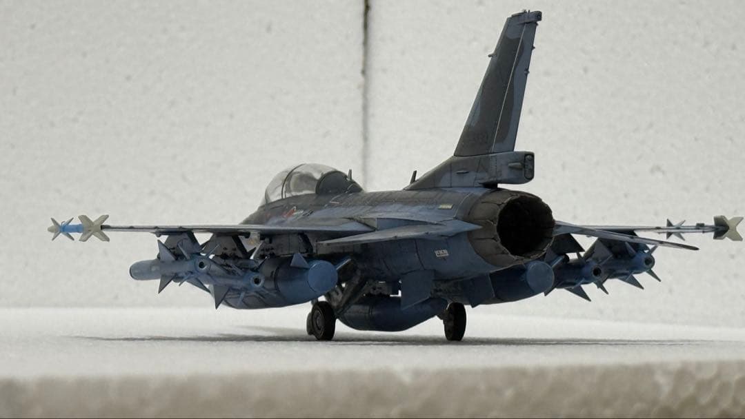 その他 F-2B 1/72