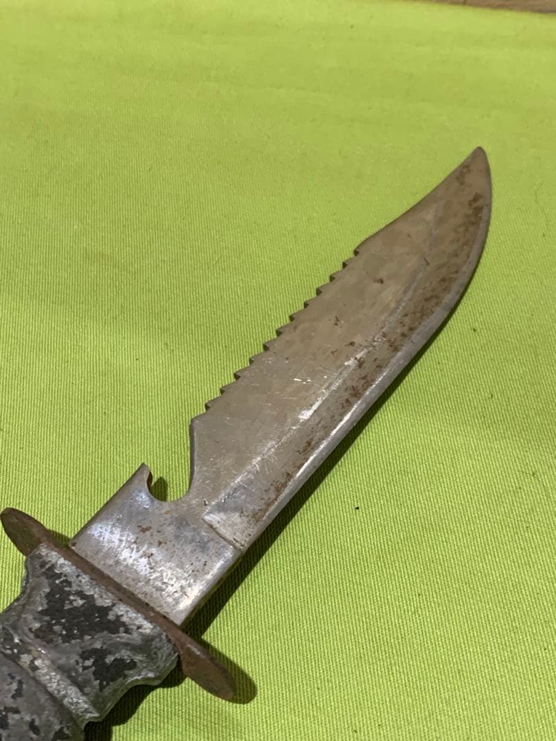サバイバルナイフ 日本製 ナイフ 関兼常 / コンバットナイフ 方位磁針付き