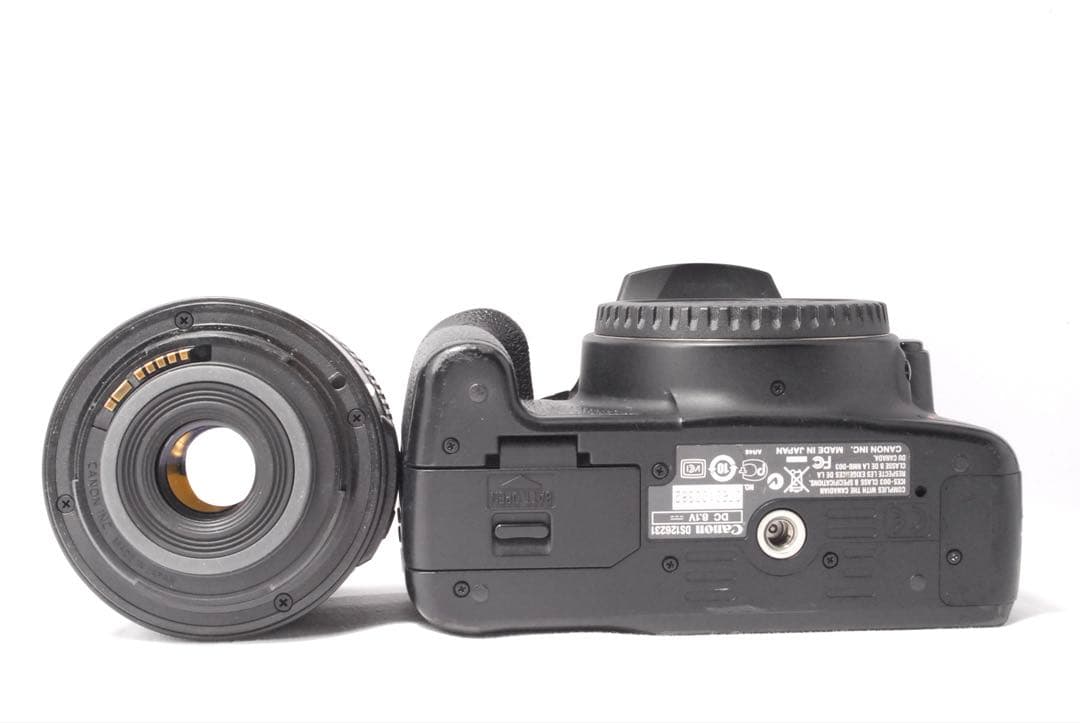 Canon Kiss X3✨初心者おすすめ✨入学式 卒業式 手ぶれ補正機能付き✨