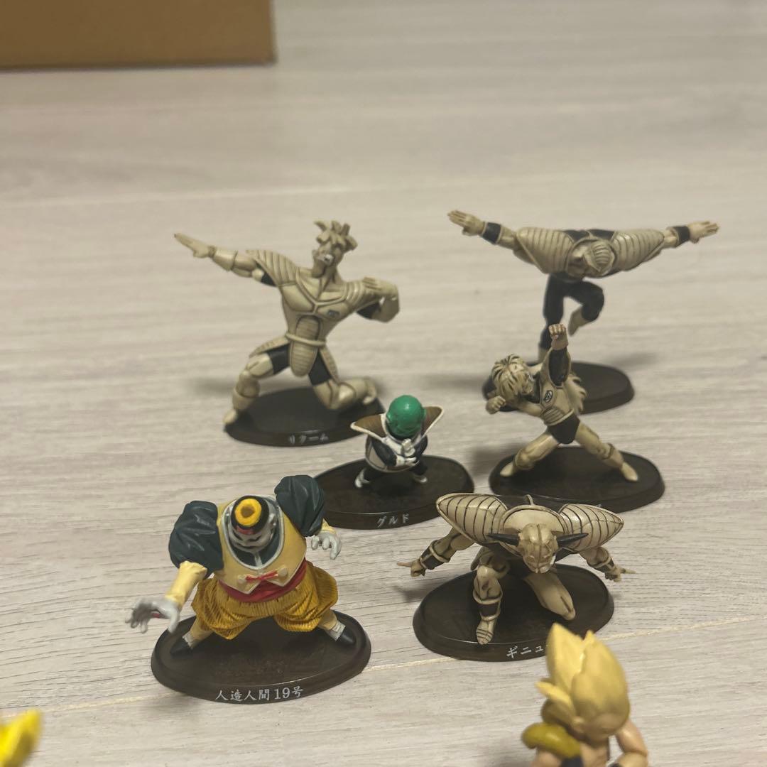 ドラゴンボール ガチャガチャフィギュアセット 50体以上