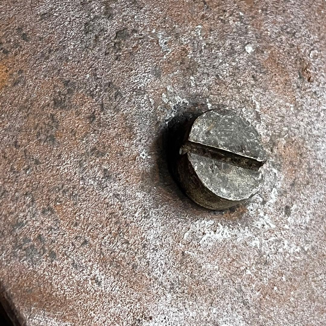 大きな滑車　アンティーク　強力　ローププーリー　元々茅葺き屋根の2階に設置