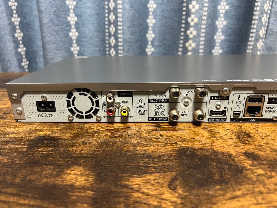 【美品】パナソニック ブルーレイレコーダー DMR-BWT650