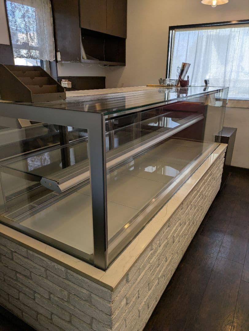 値下げ　保坂製作所　冷蔵ショーケース