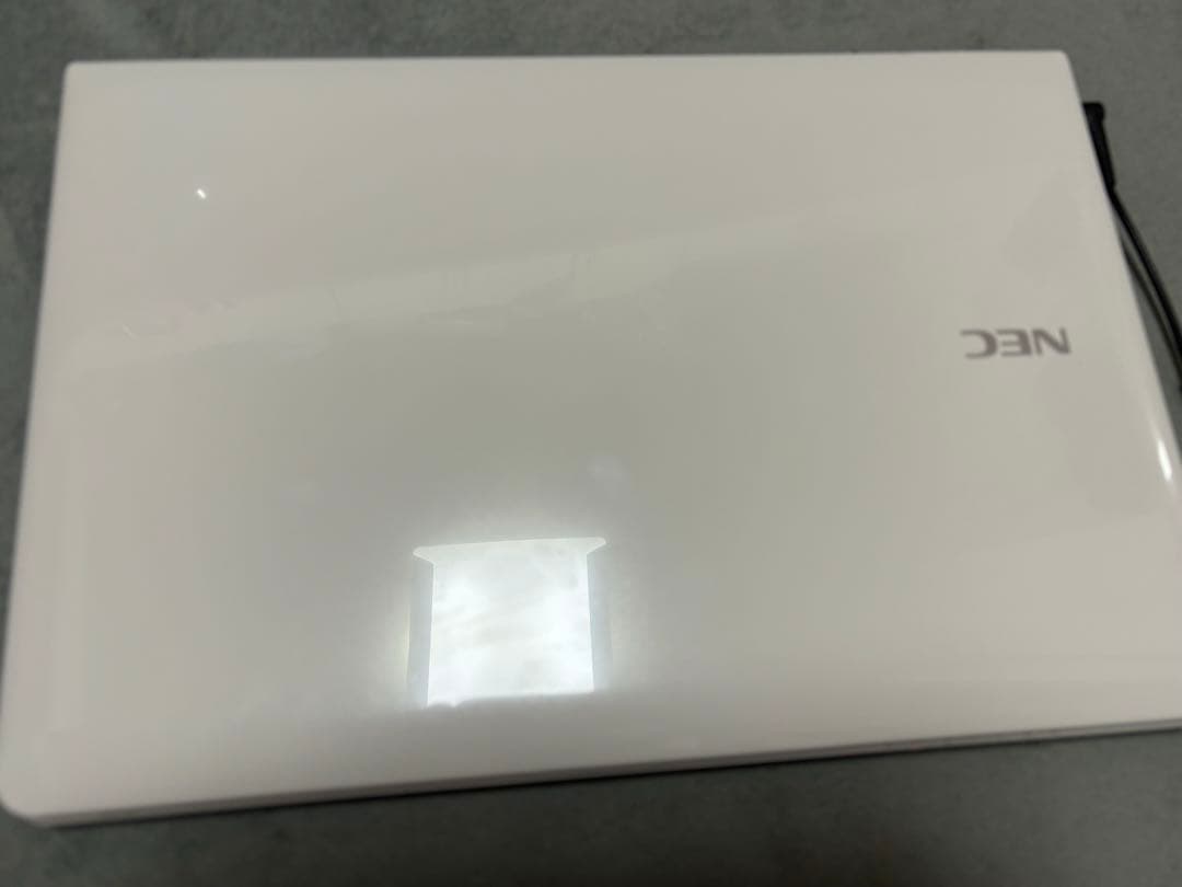NEC LaVie S PC-LS150MSW ホワイト