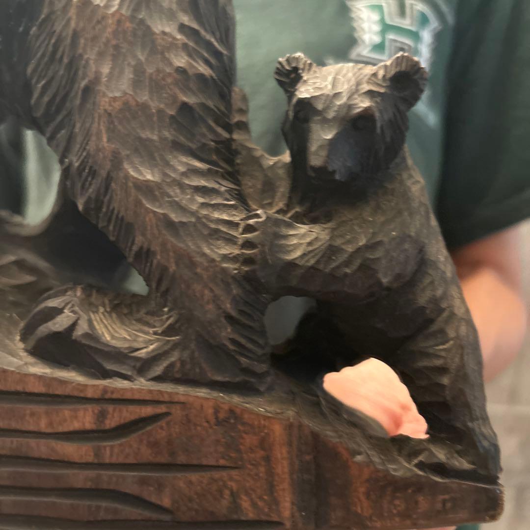 1950-60年代アイヌビンテージ彫りが美しく躍動感がある芸術的なクマ親子の彫刻