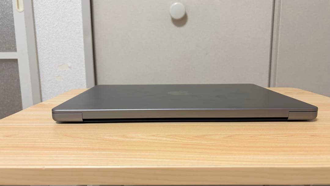 Apple MacBook Pro 14インチ M2 proスペースグレー