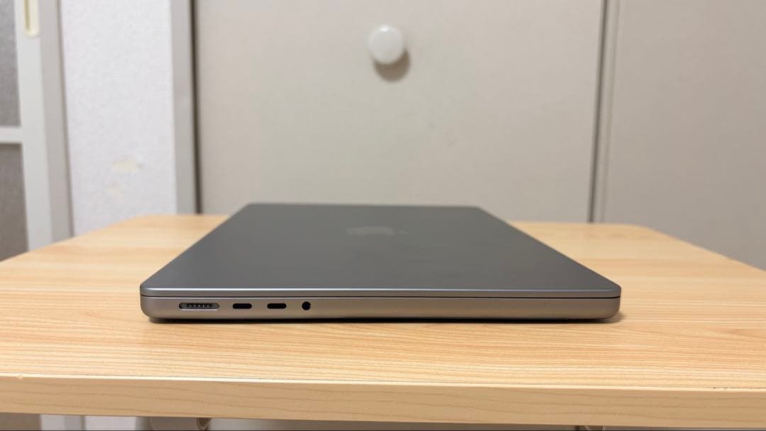 Apple MacBook Pro 14インチ M2 proスペースグレー