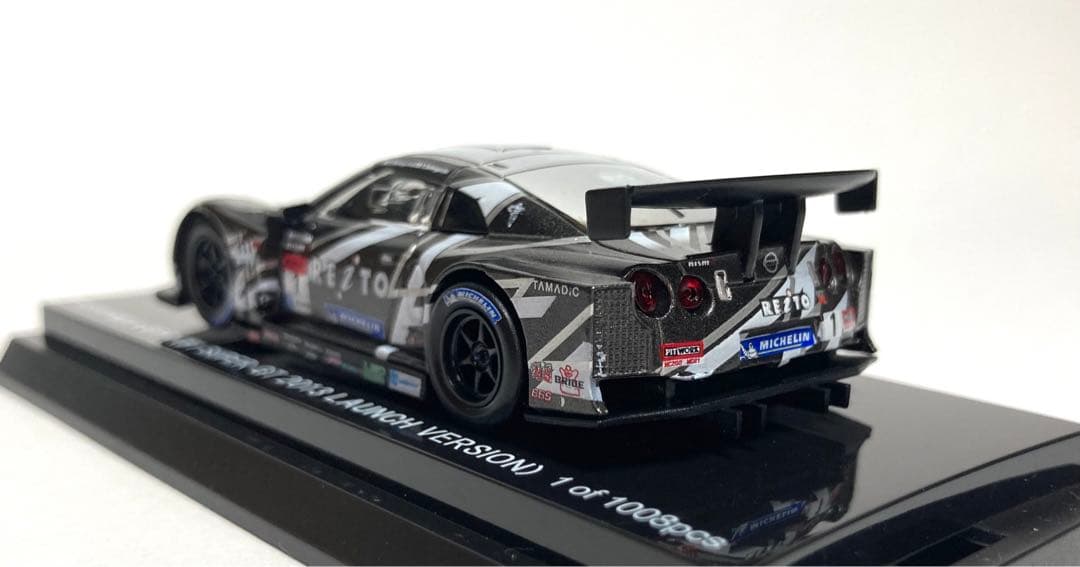 京商 1/64 SMC13 REITO MOLA GT-R LAUNCH R35