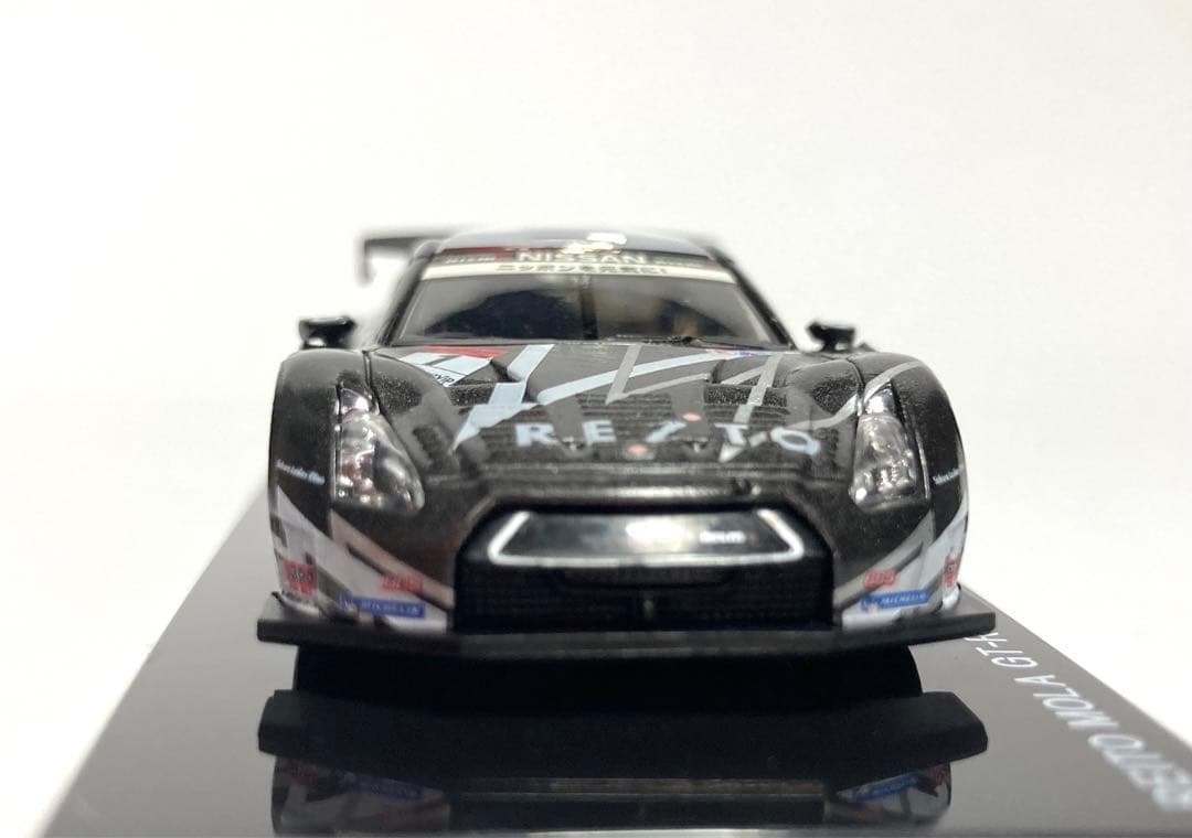 京商 1/64 SMC13 REITO MOLA GT-R LAUNCH R35