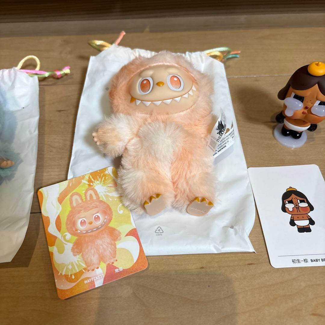 ポップマートまとめ売り　ラブブ　クライベイビー　トイ・ストーリーフィギア