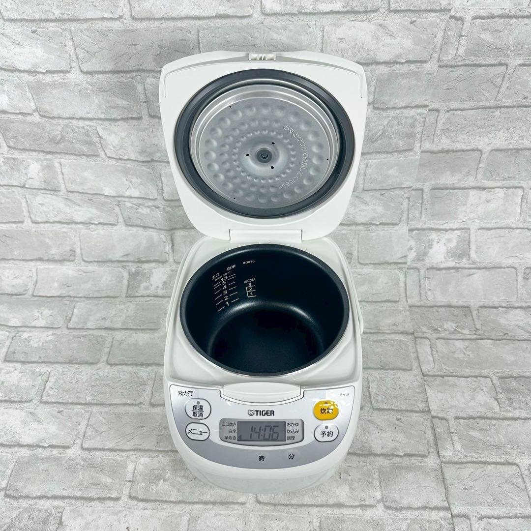 24年製 TIGER 炊飯器 JBH-G101 ホワイト
