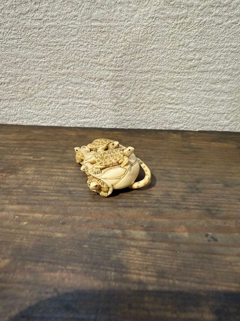 根付け　亀　蓮　象　牙