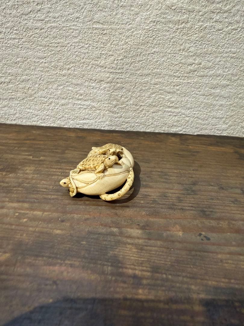 根付け　亀　蓮　象　牙