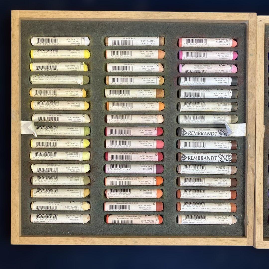 パステルレンブラントREMBRANDT soft pastels 90本使用品