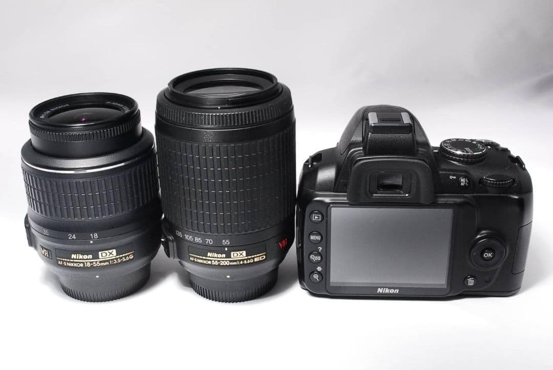 ♥初心者安心モデル♥Nikon D3000♥ AF-S標準&望遠セット