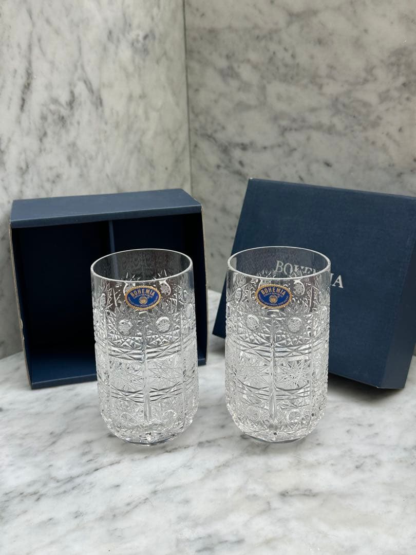 ボヘミアングラス