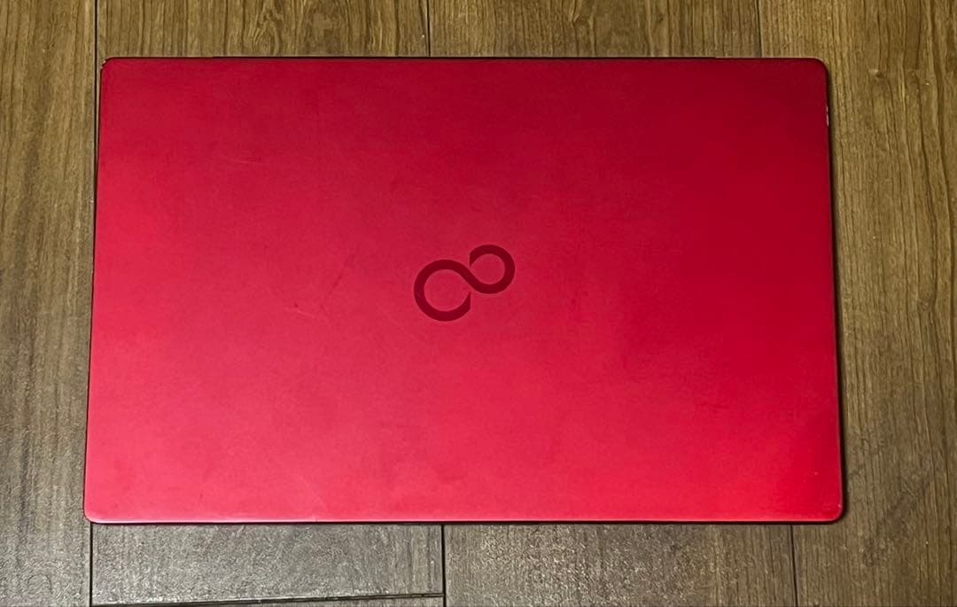 【充電アダプタ付】ノートパソコン　LIFEBOOK UH09/E3