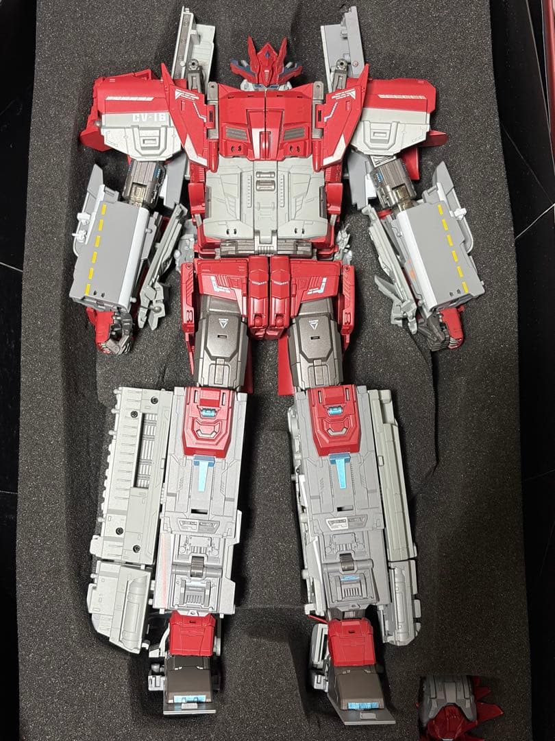 toyseasy 戦艦ロボットフィギュア　4体セット