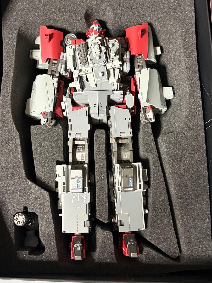 toyseasy 戦艦ロボットフィギュア　4体セット