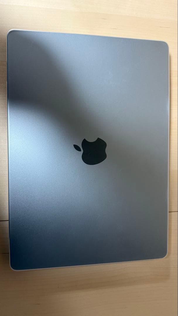 Apple M3チップ搭載14インチMacBook Pro