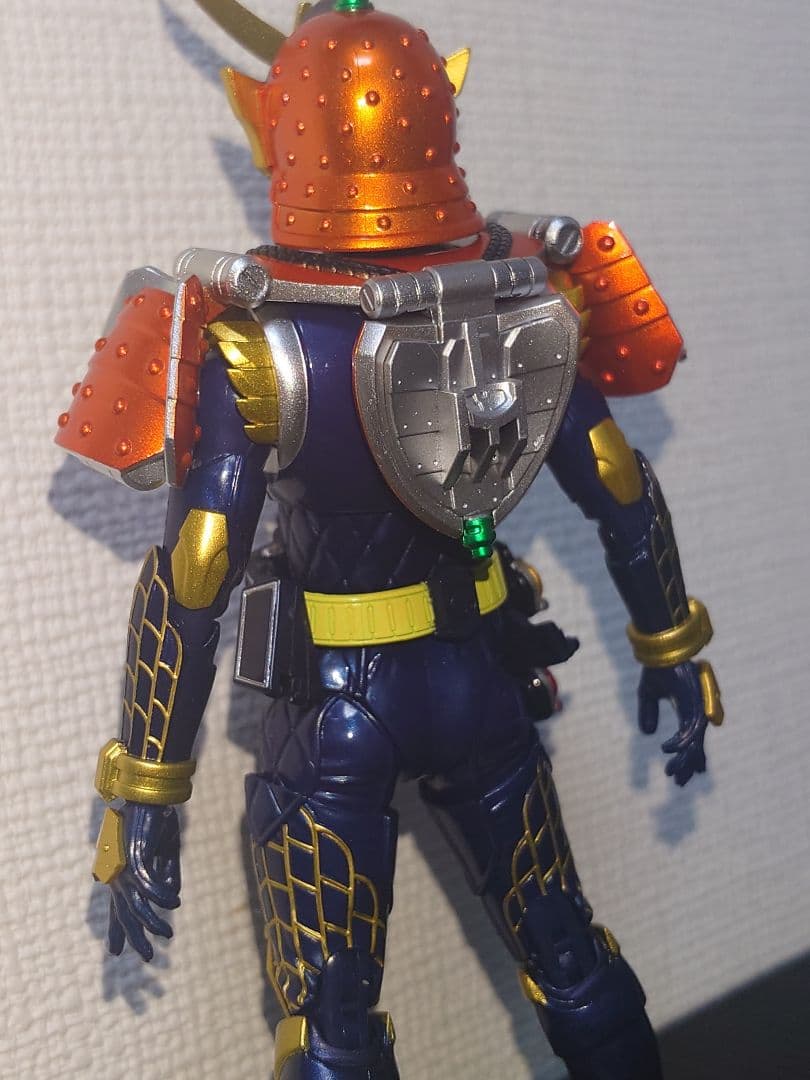 S.H.Figuarts 真骨彫製法　仮面ライダー鎧武　開封品