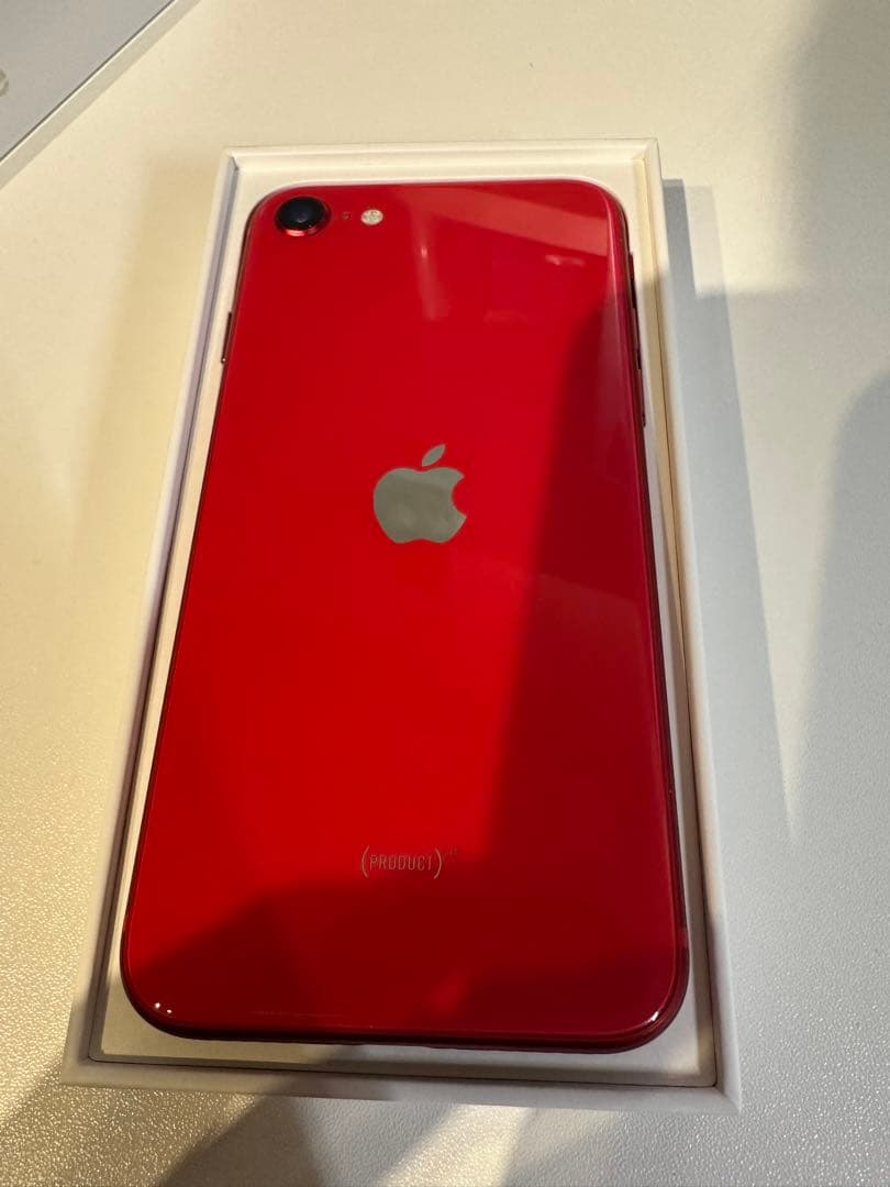 iPhone SE (第2世代) 64GB SIMフリー