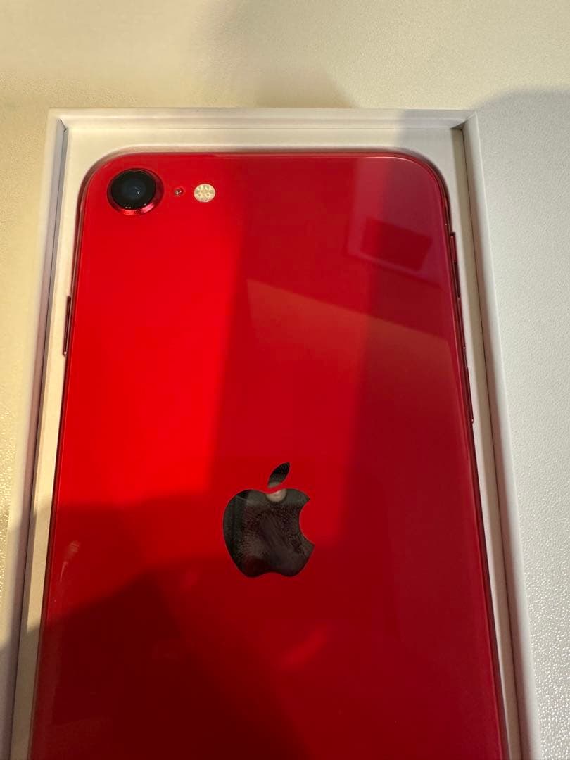 iPhone SE (第2世代) 64GB SIMフリー