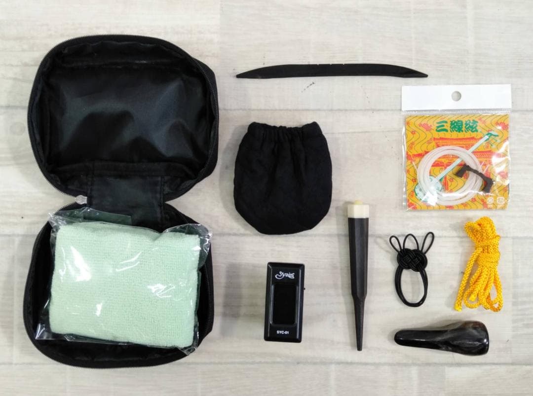 【極美品】三線 沖縄三線 工四合 付属品多数