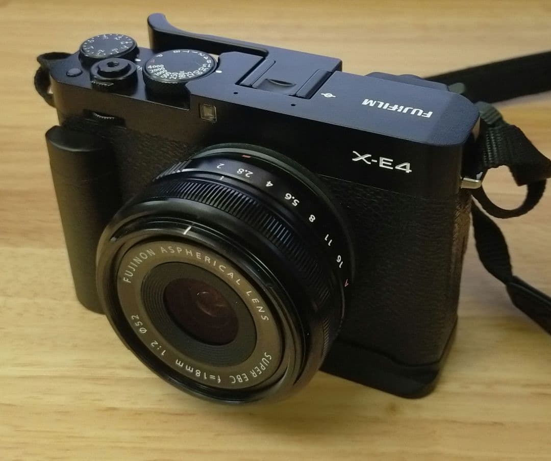 XF18mm f2 R x-mountレンズ 元箱あり