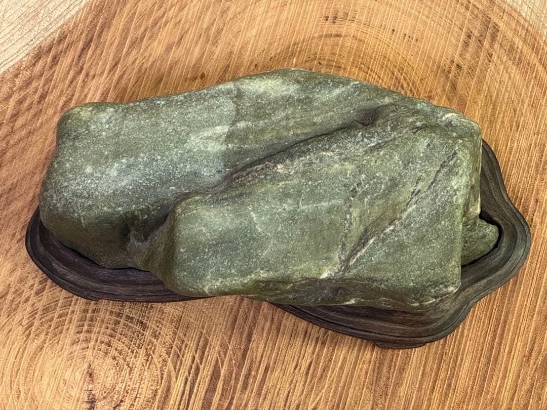神居古潭石 水石 鑑賞石 観賞石 天然石 原石 青石 盆石 蛇石 銘石 緑泥