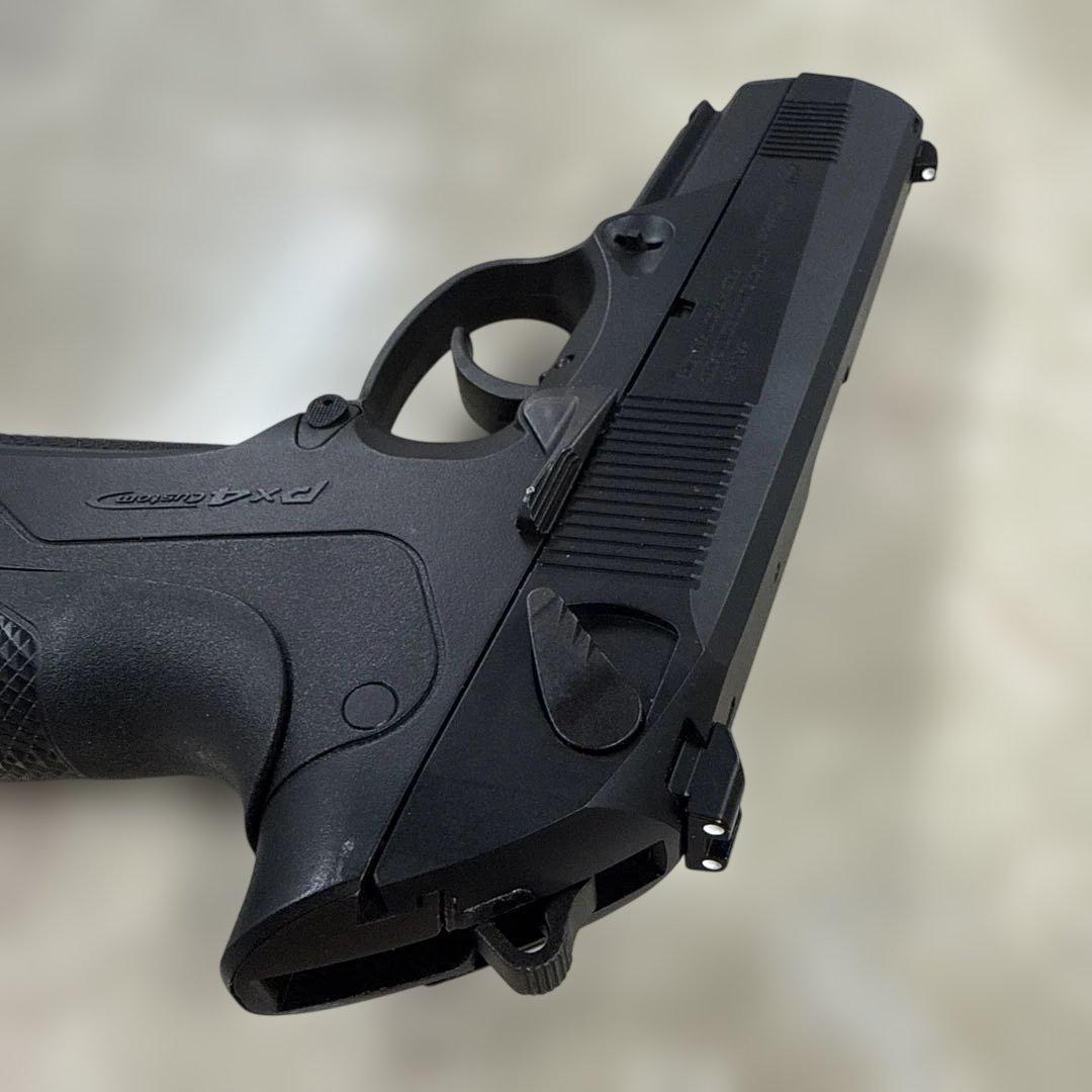 ⑥東京マルイ PX4　ガスブローバックガン