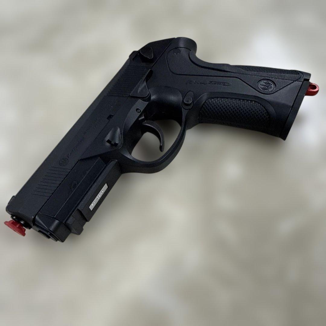 ⑥東京マルイ PX4　ガスブローバックガン