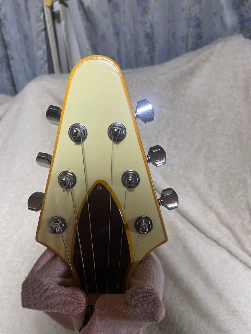 ステンレスジャンボフレット打替済 Bacchus FlyingV BFV-700