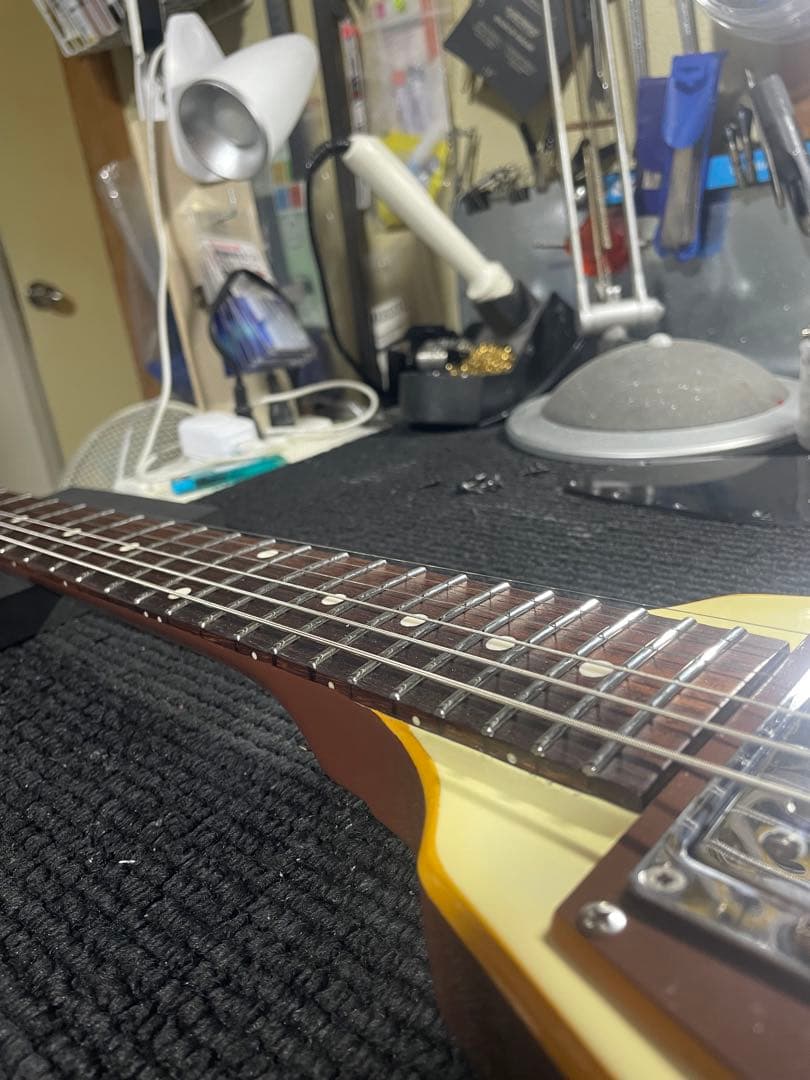 ステンレスジャンボフレット打替済 Bacchus FlyingV BFV-700