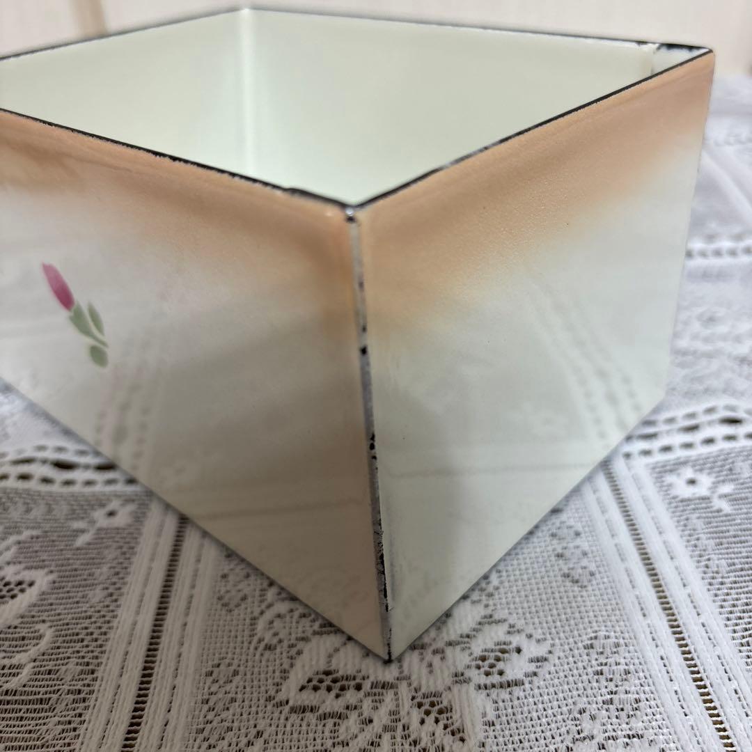 マニーローズ　ストッカー